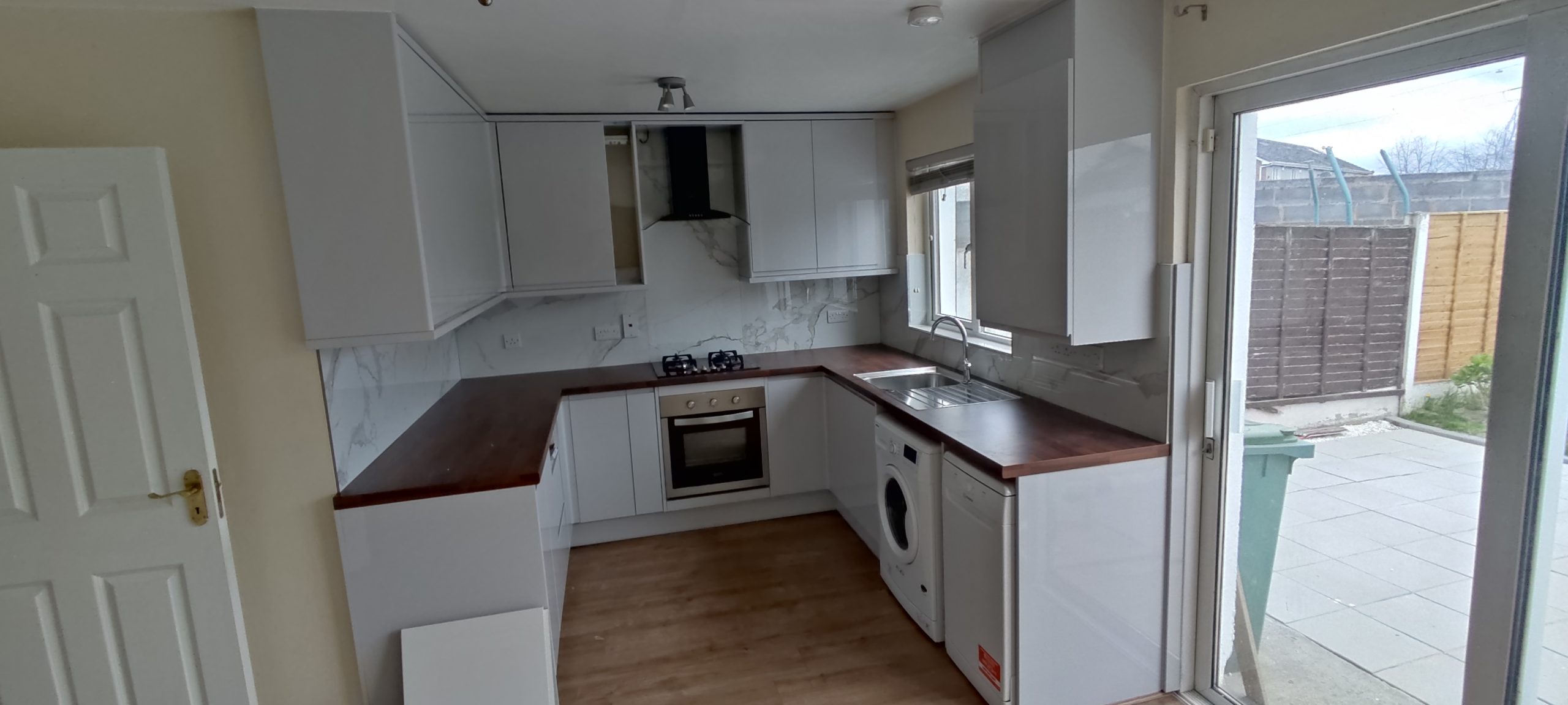 White GoodHome Kitchen with Laminate countertop